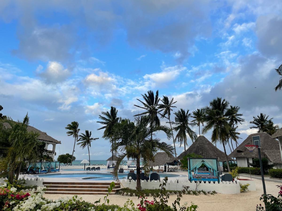 Five Palms Bwejuu Hotell Exteriör bild