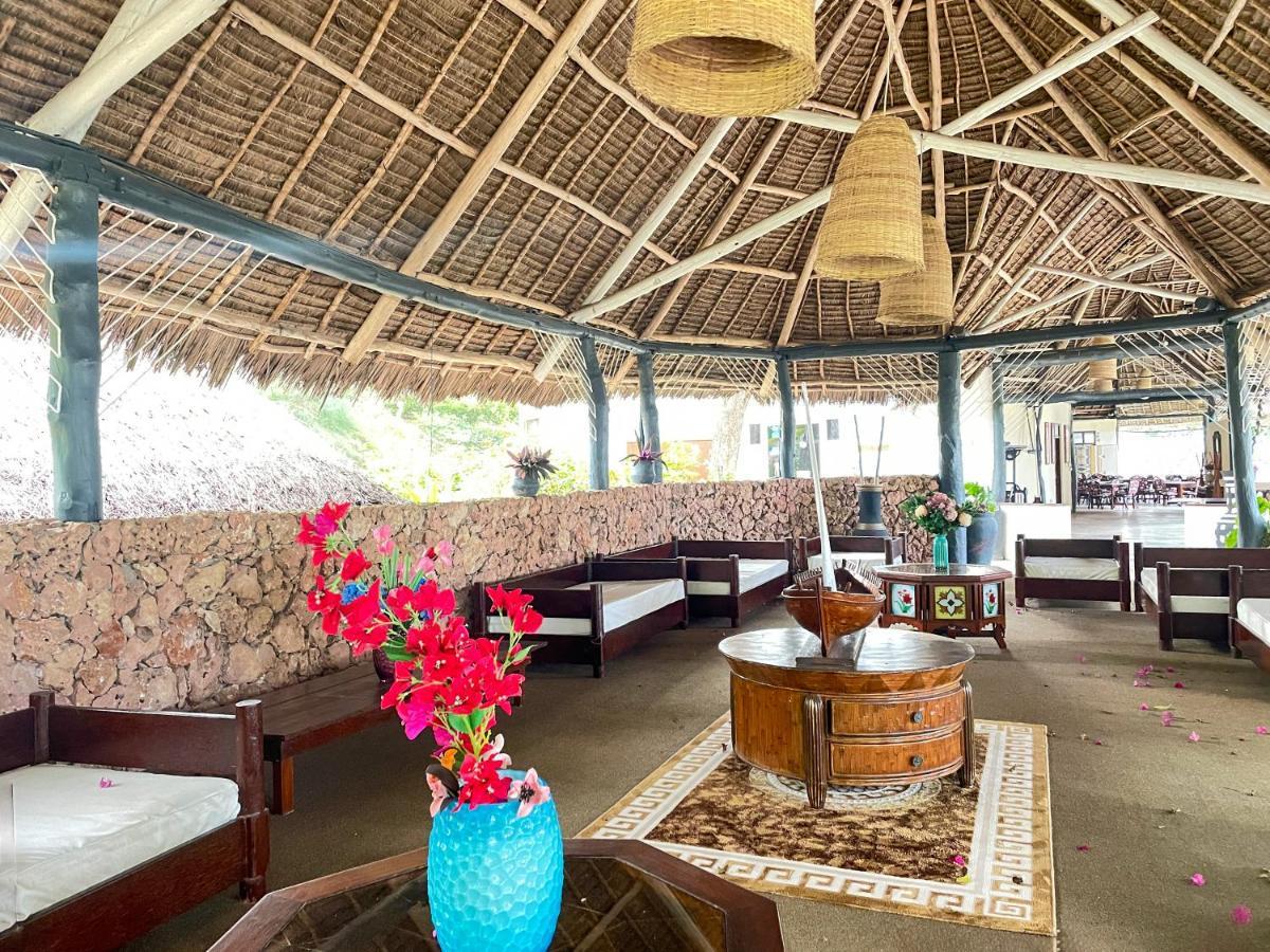 Five Palms Bwejuu Hotell Exteriör bild