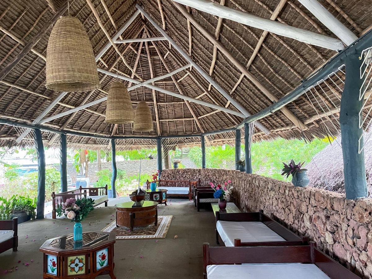 Five Palms Bwejuu Hotell Exteriör bild