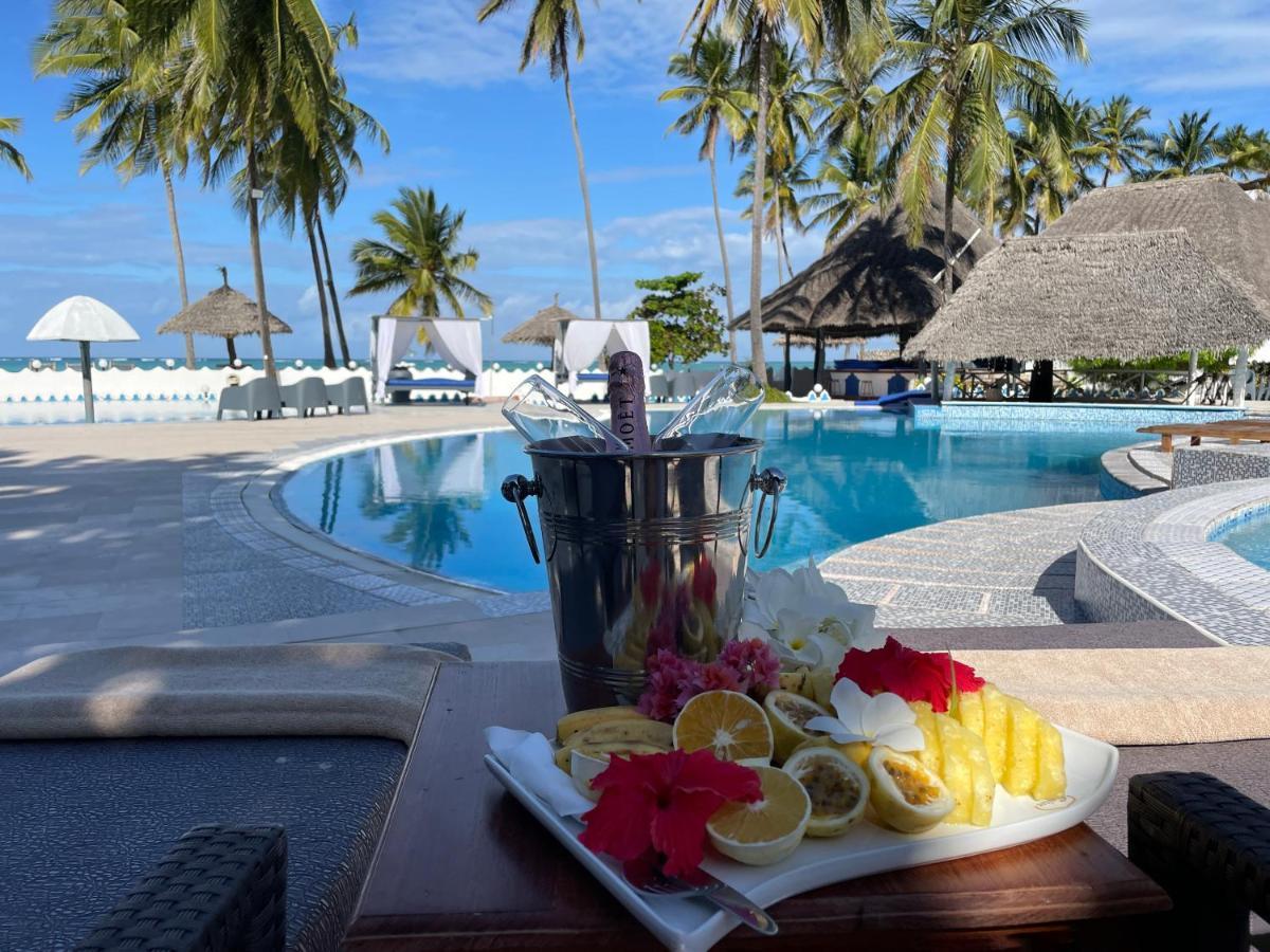 Five Palms Bwejuu Hotell Exteriör bild