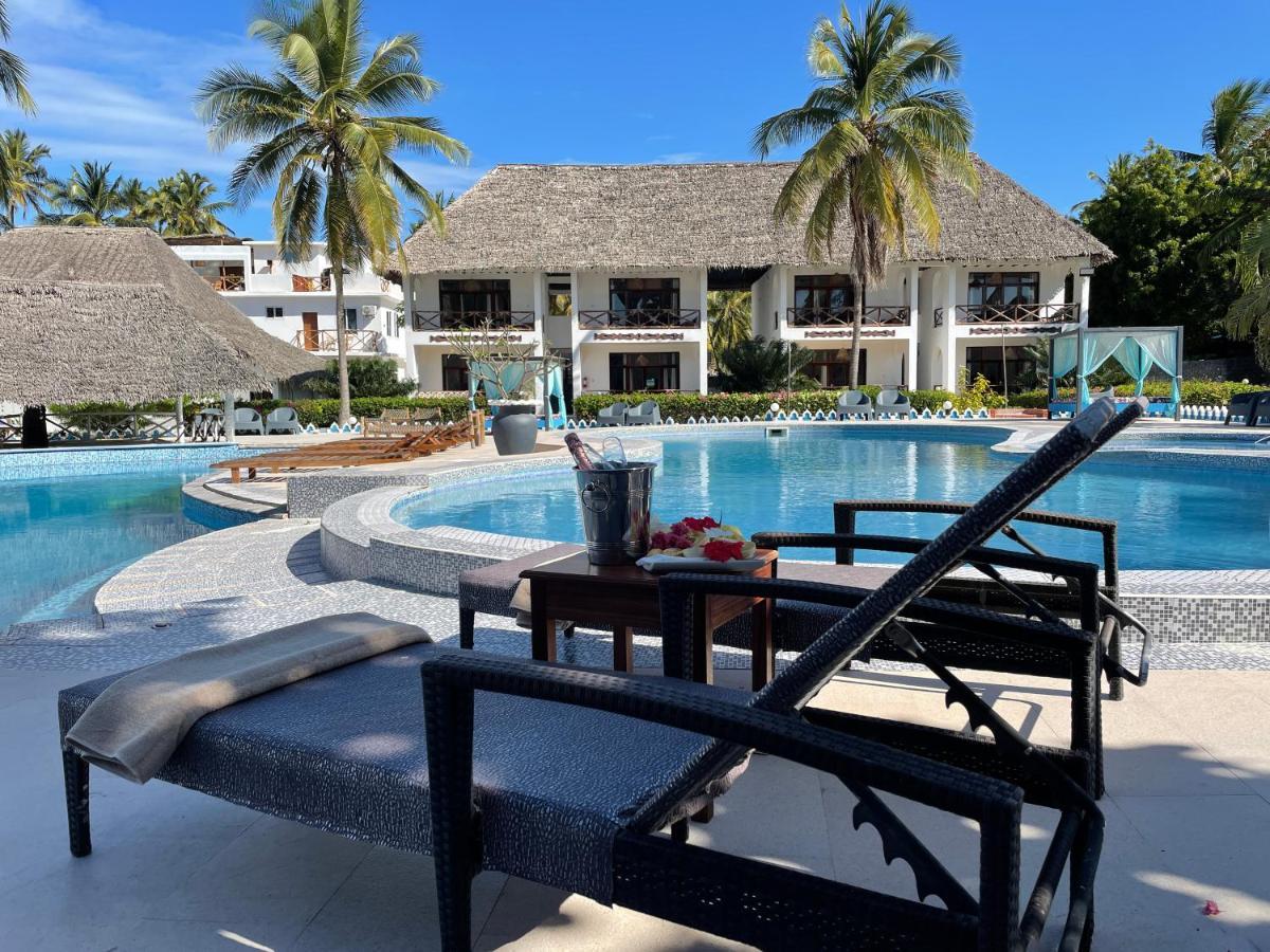 Five Palms Bwejuu Hotell Exteriör bild