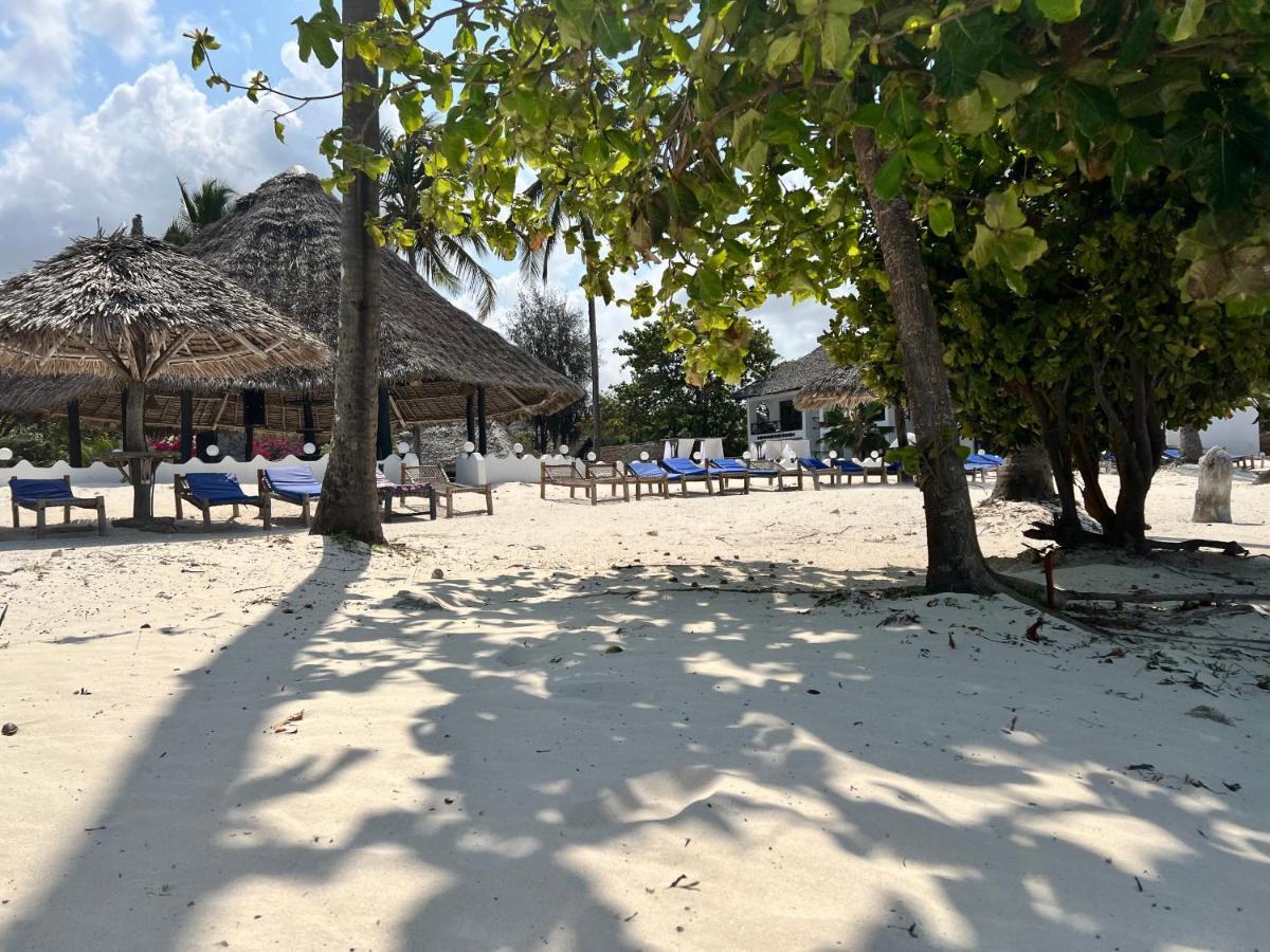 Five Palms Bwejuu Hotell Exteriör bild