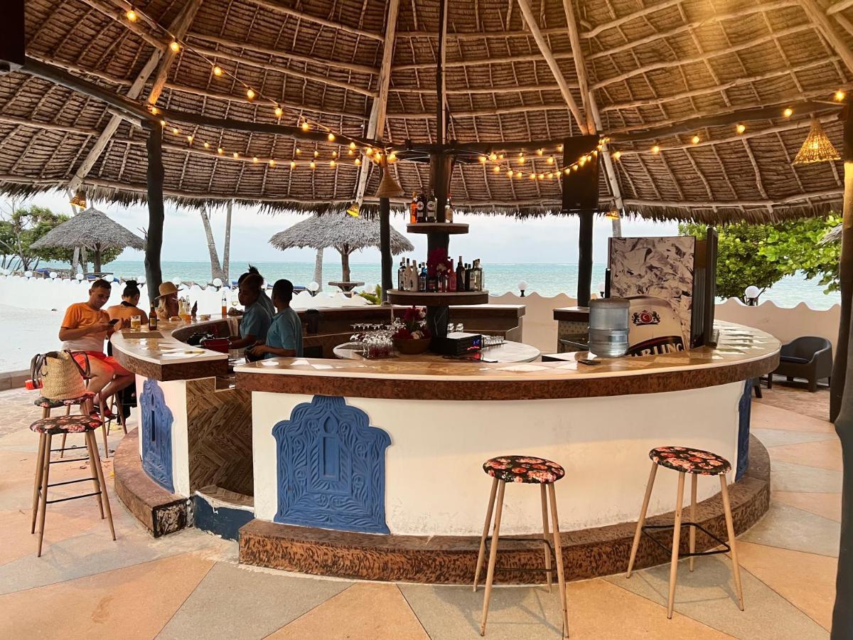 Five Palms Bwejuu Hotell Exteriör bild