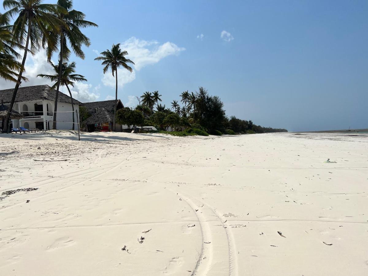 Five Palms Bwejuu Hotell Exteriör bild
