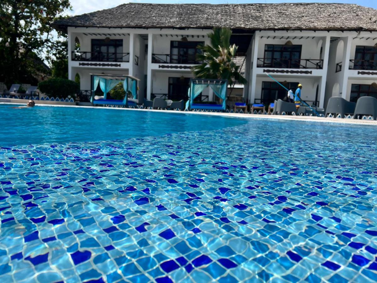 Five Palms Bwejuu Hotell Exteriör bild